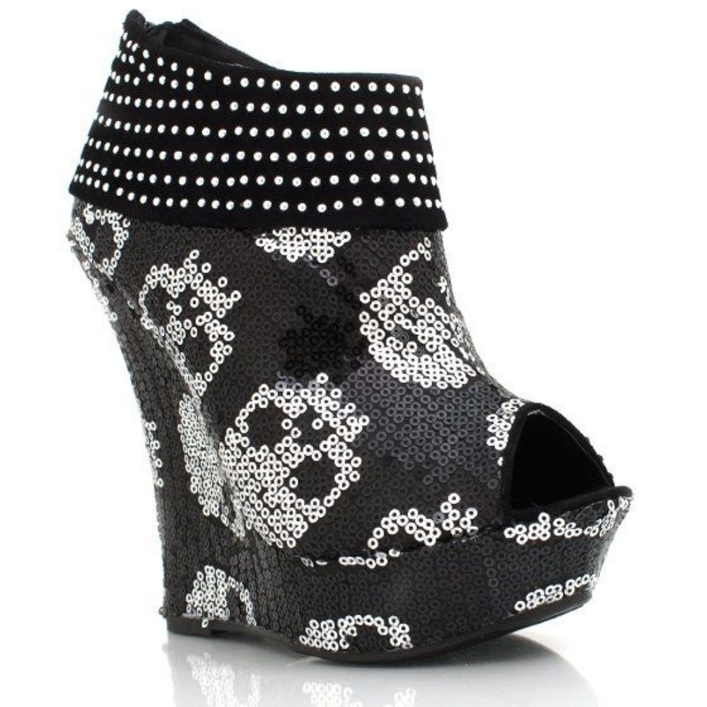 Sequin skull plaform open toe ankle boots Size 10